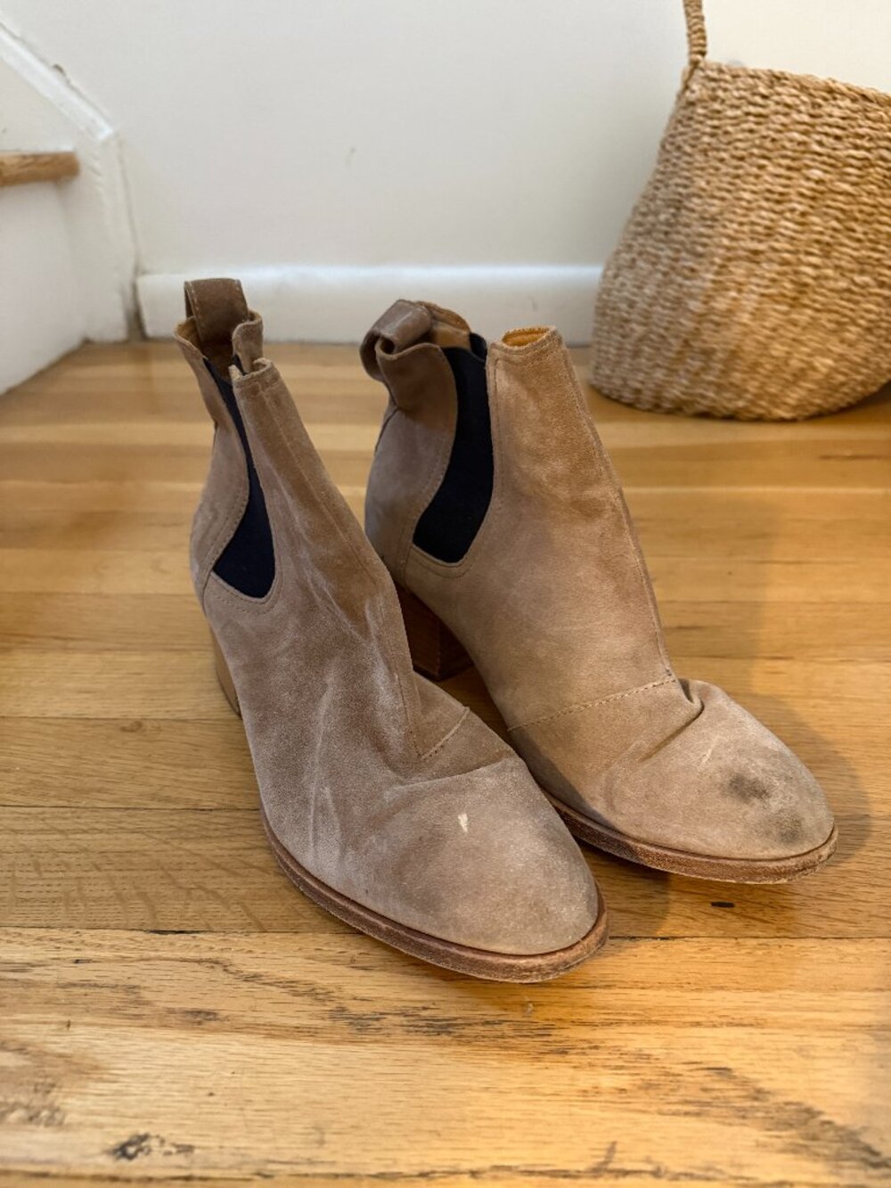 LAST CHANCE - rag & bone Taupe Suede Chelsea Ankle Boots Block Heel 8